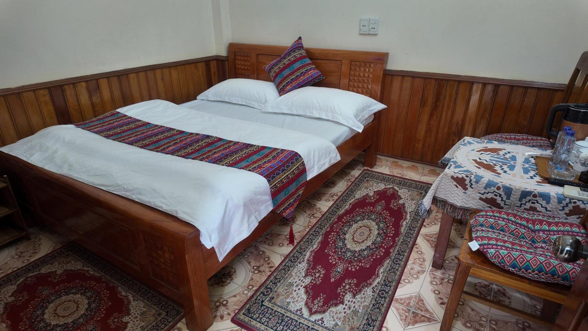 Lien Huong 145A Hotel Ha Giang Luaran gambar